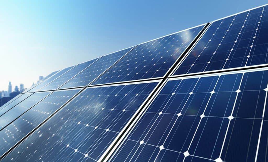 Featured image for Smart Solar Panels Deliver 40% More Power with Sun Tracking